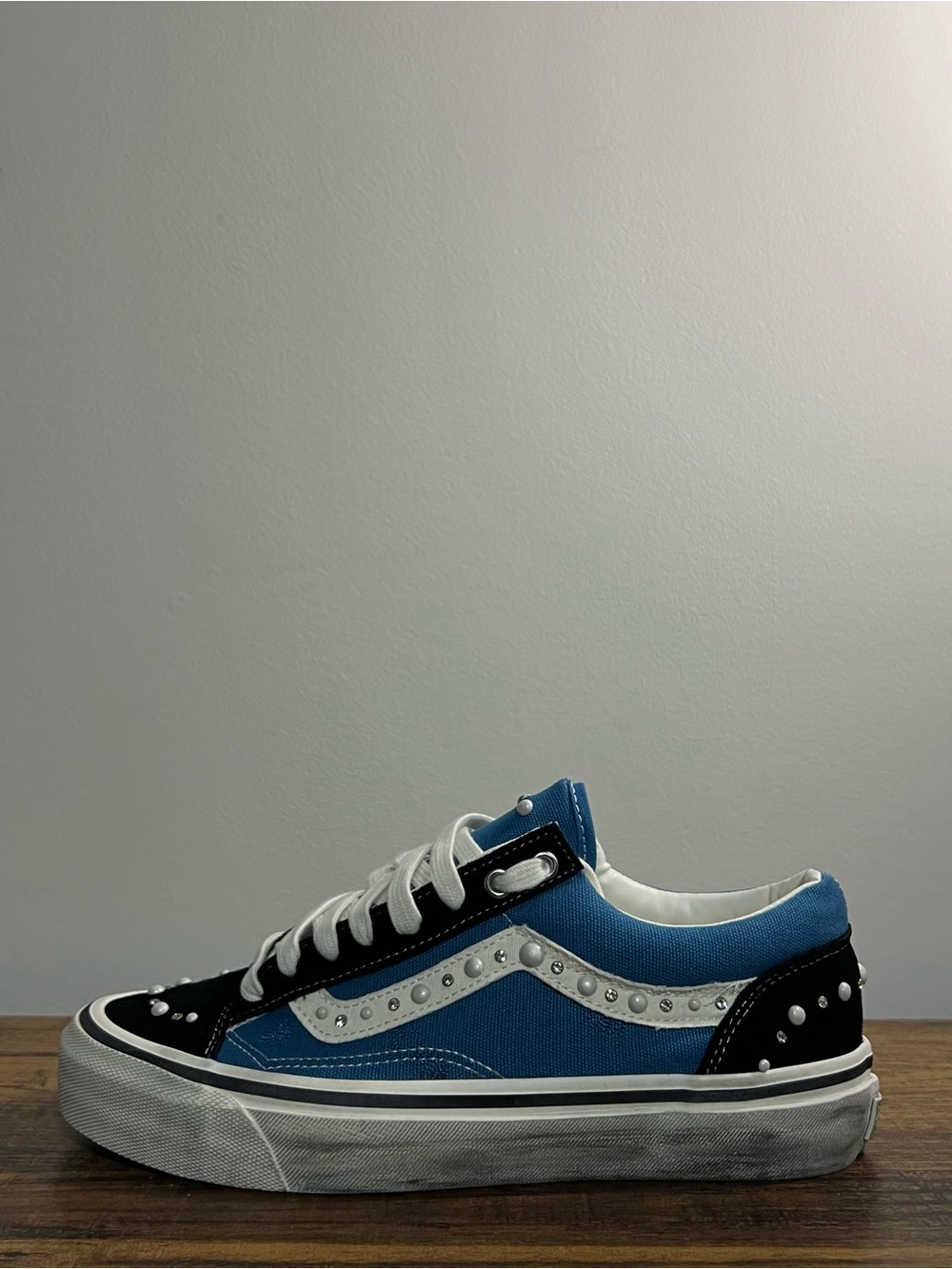 Vans LX Old Skool 36 Pearlized “Navy Black”